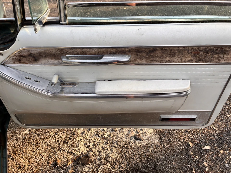 1965 Chrysler Imperial 2nd Gen - Image 26 of 31