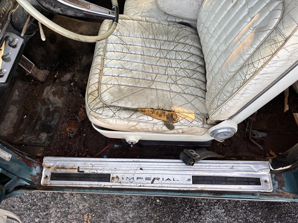 1965 Chrysler Imperial 2nd Gen - Image 28 of 31