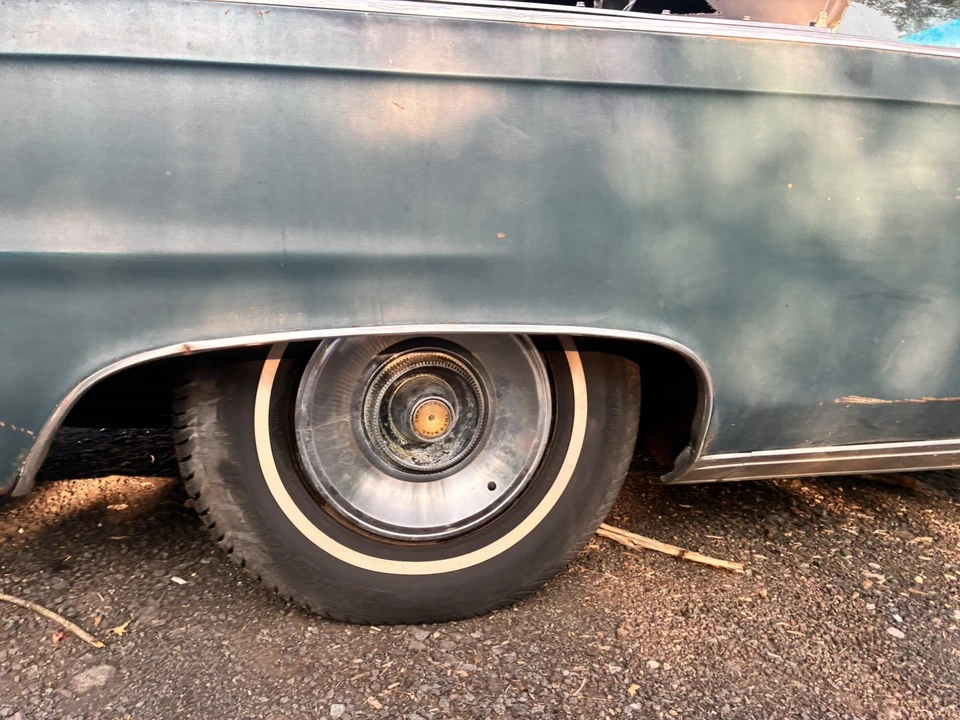 1965 Chrysler Imperial 2nd Gen - Image 14 of 31