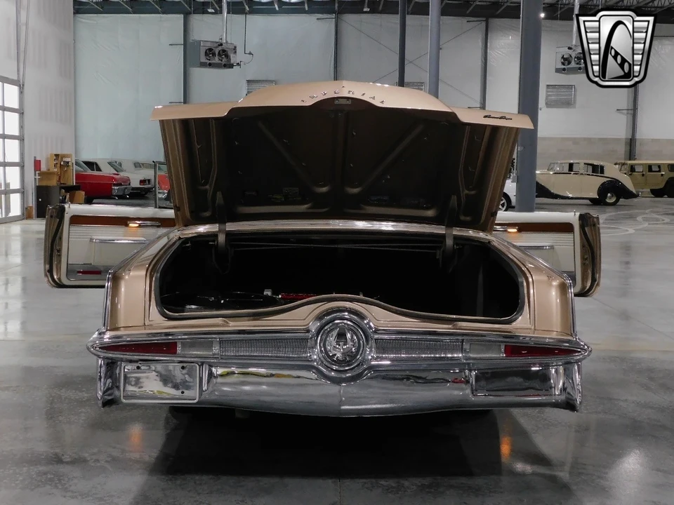 1965 Chrysler Imperial 2nd Gen - Image 20 of 21