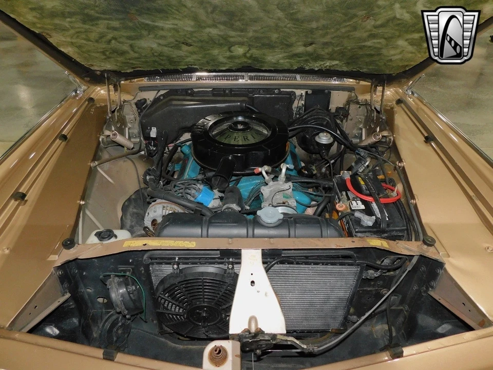 1965 Chrysler Imperial 2nd Gen - Image 11 of 12