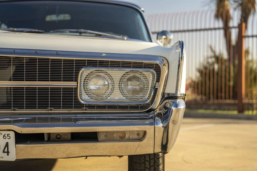 1965 Chrysler Imperial 2nd Gen - Image 19 of 31