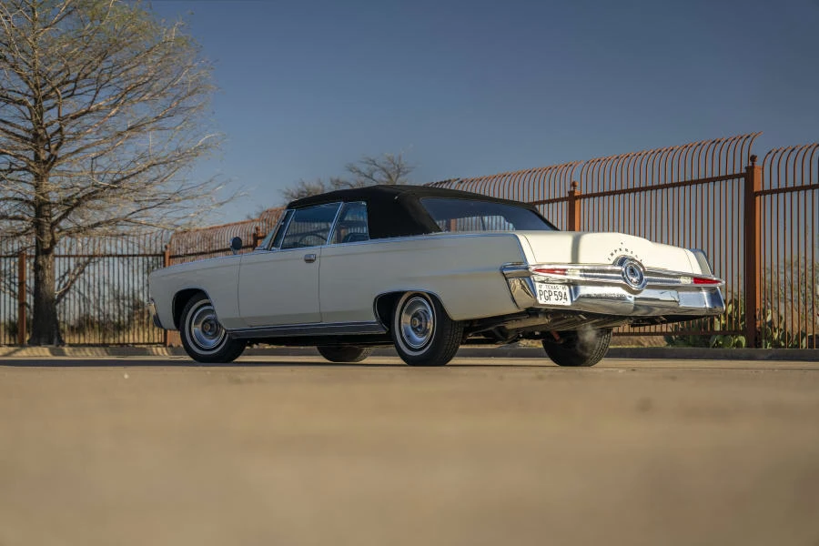 1965 Chrysler Imperial 2nd Gen - Image 15 of 31