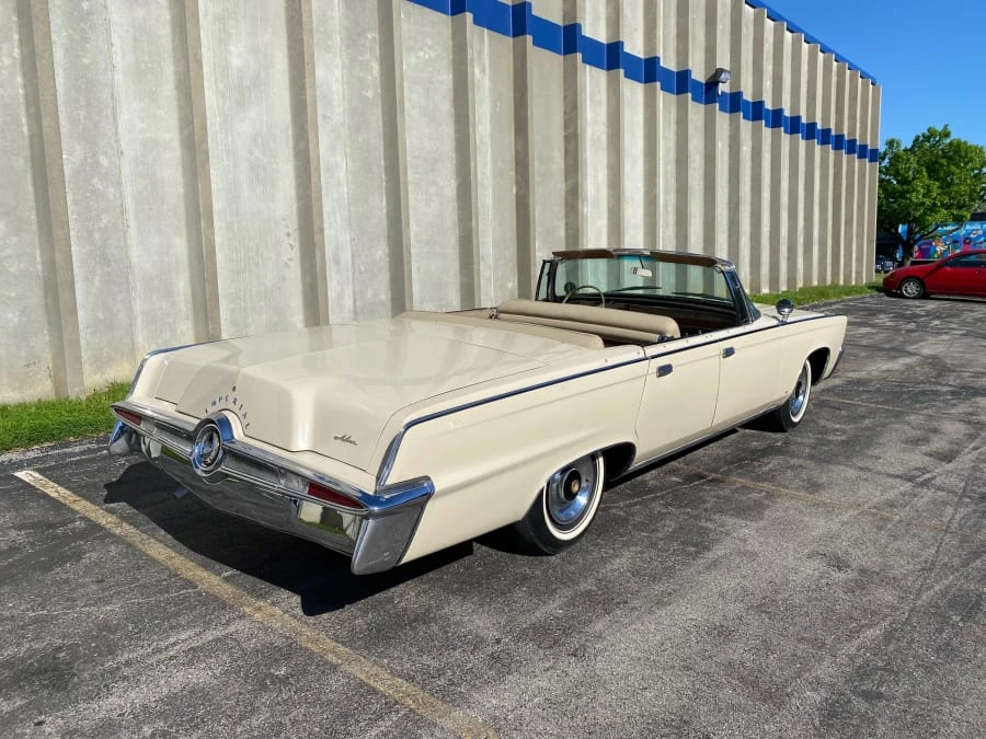 1965 Chrysler Imperial 2nd Gen - Image 13 of 14