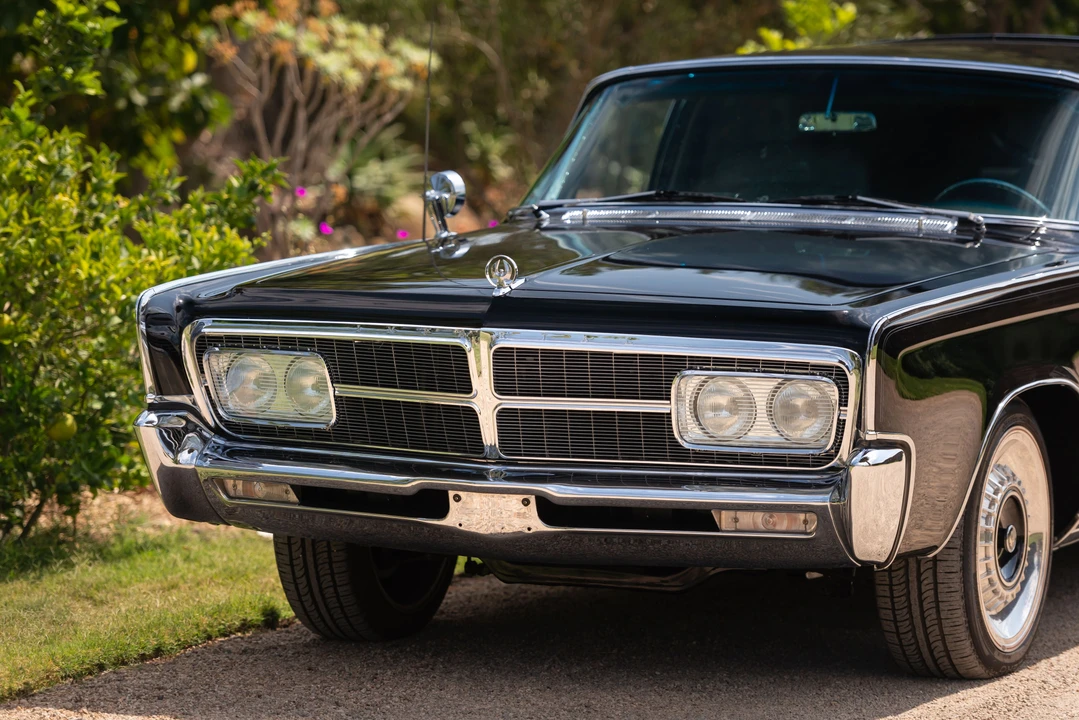 1965 Chrysler Imperial 2nd Gen - Image 3 of 31