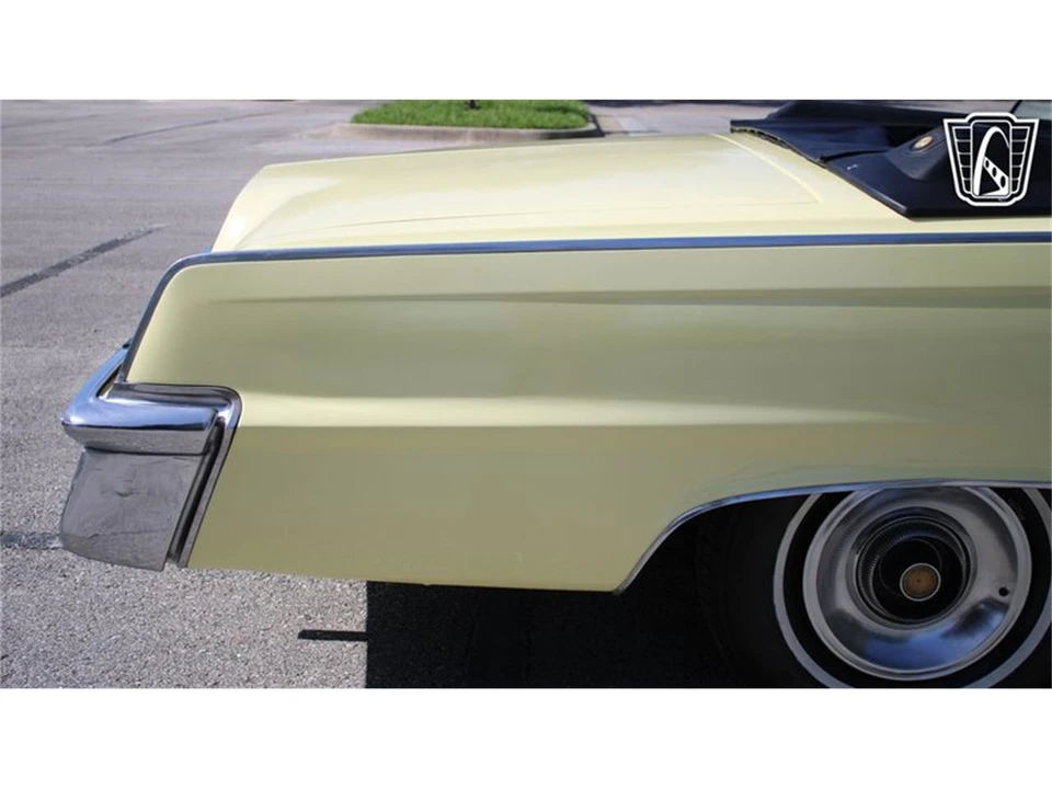 1965 Chrysler Imperial 2nd Gen - Image 30 of 31