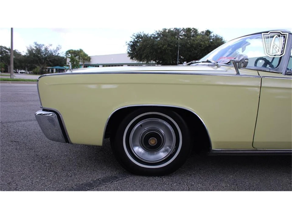 1965 Chrysler Imperial 2nd Gen - Image 25 of 31