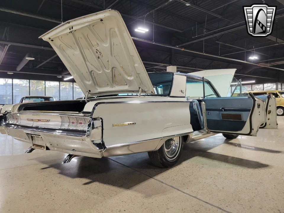 1965 Chrysler New Yorker - Image 10 of 12