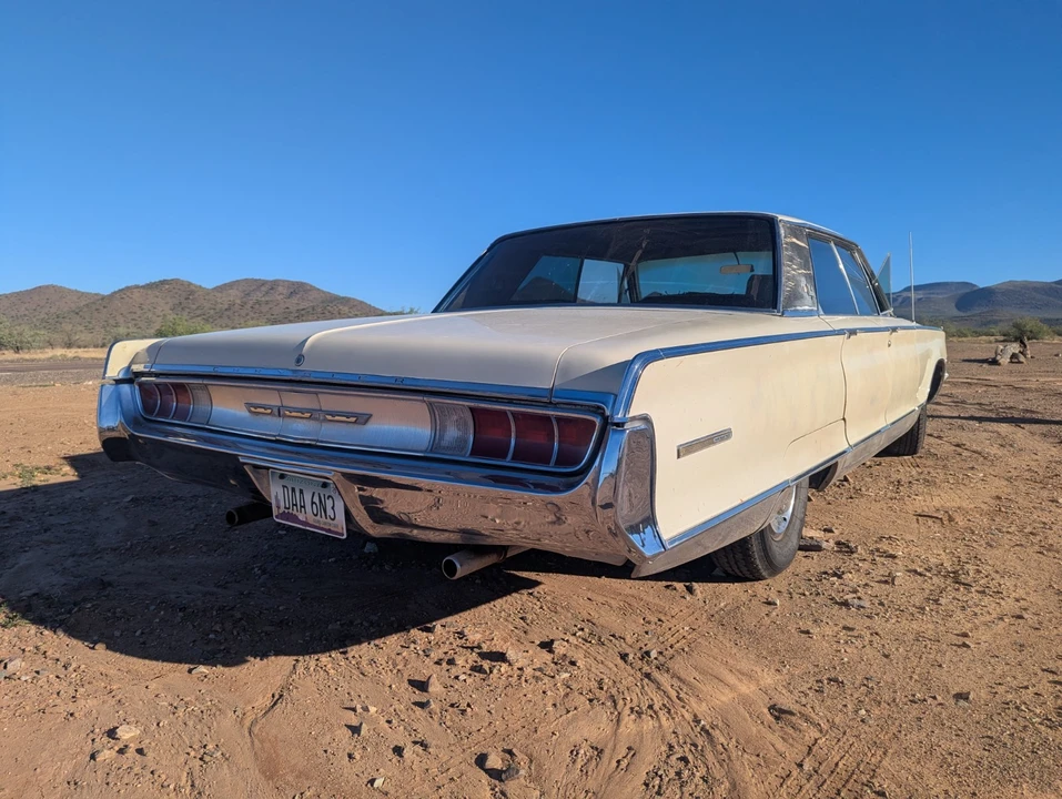 1965 Chrysler New Yorker - Image 4 of 21
