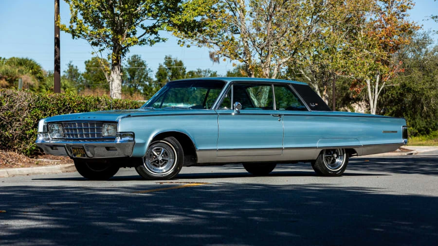 1965 Chrysler New Yorker - Image 9 of 31