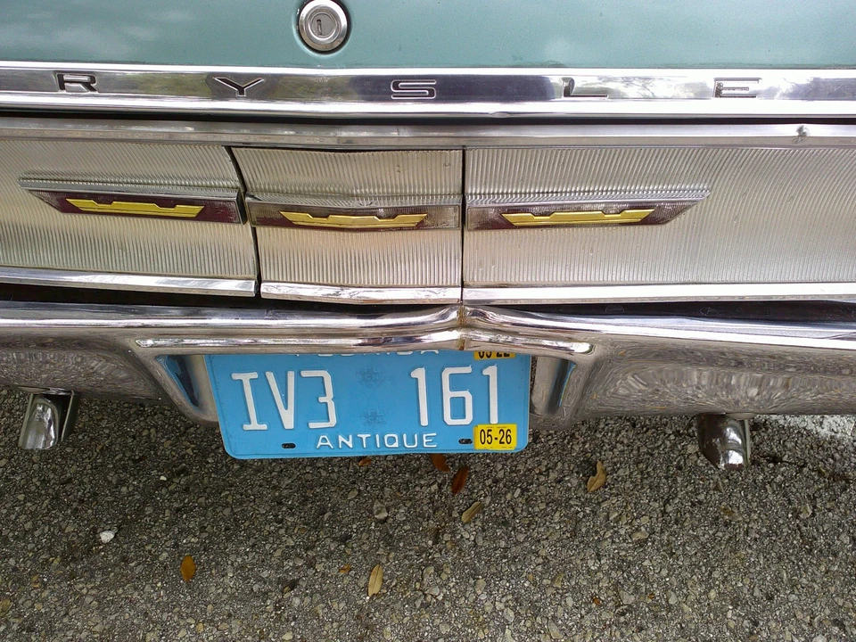 1965 Chrysler New Yorker - Image 7 of 21