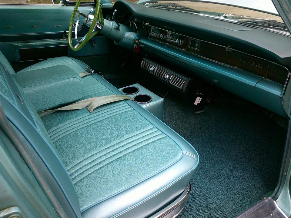 1965 Chrysler New Yorker - Image 18 of 21