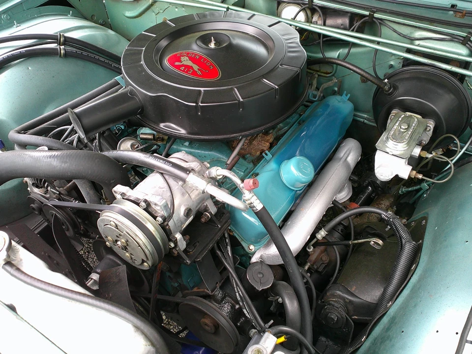 1965 Chrysler New Yorker - Image 14 of 21