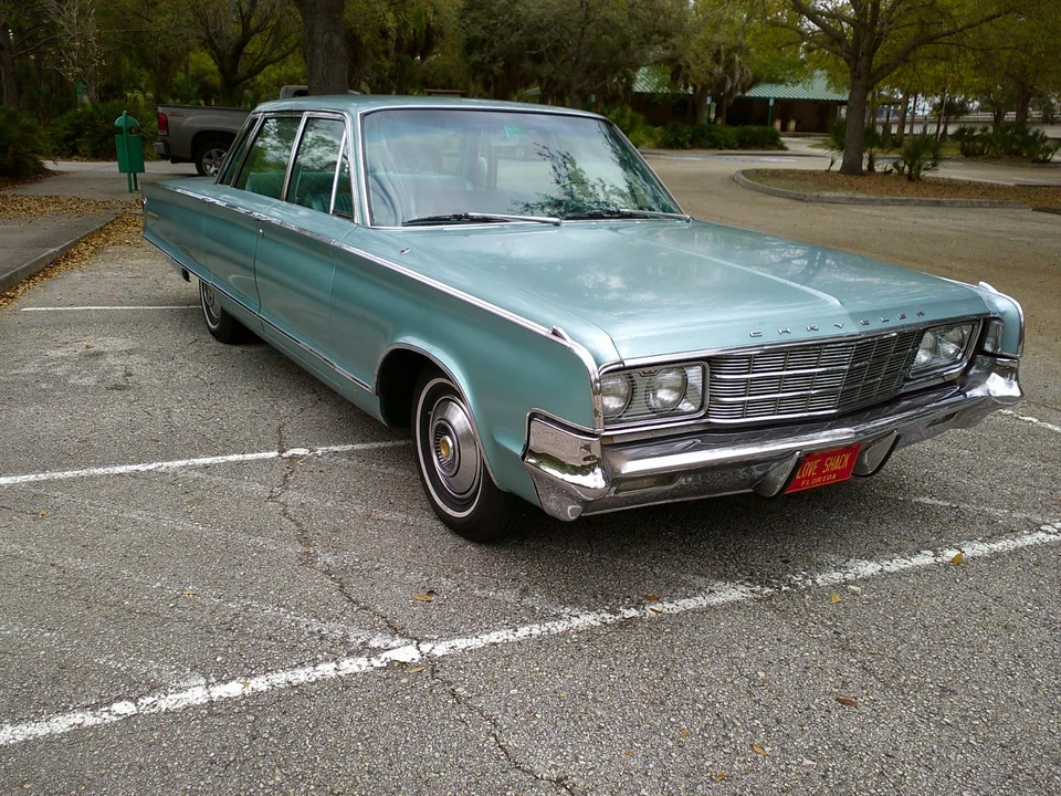 1965 Chrysler New Yorker - Image 3 of 21