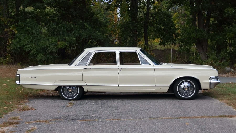 1965 Chrysler New Yorker - Image 8 of 12