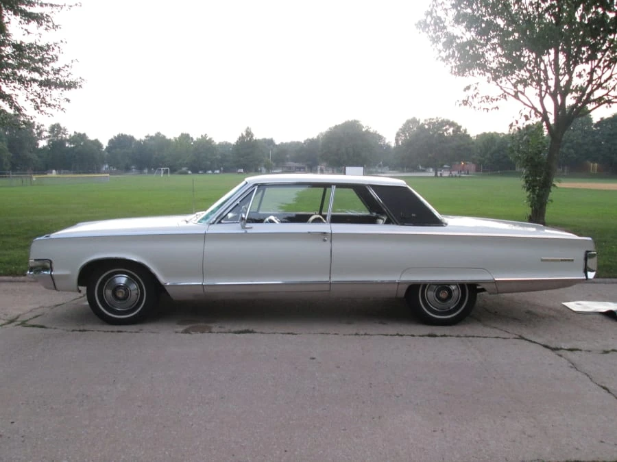 1965 Chrysler New Yorker - Image 2 of 6