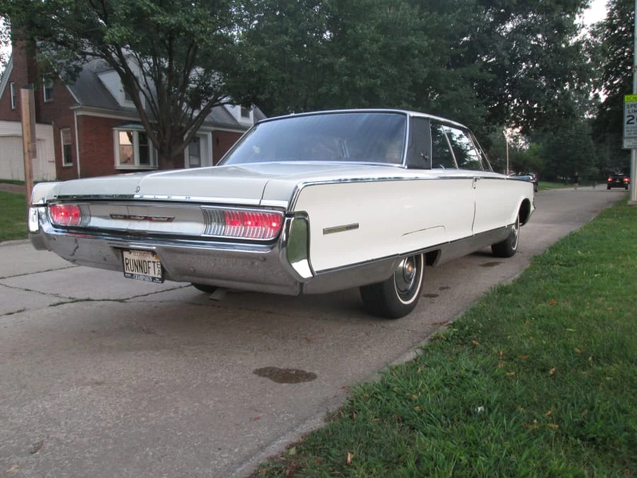 1965 Chrysler New Yorker - Image 3 of 6