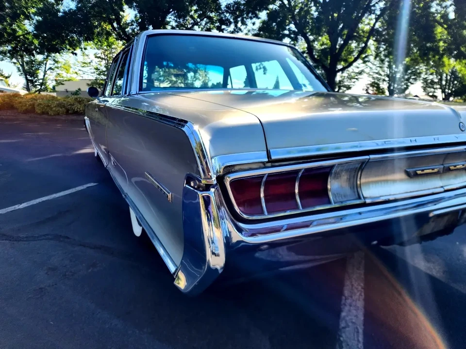 1965 Chrysler New Yorker - Image 27 of 31