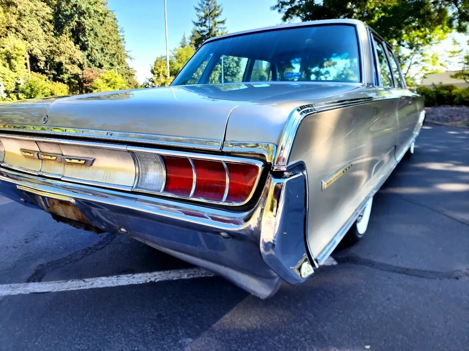 1965 Chrysler New Yorker - Image 28 of 31