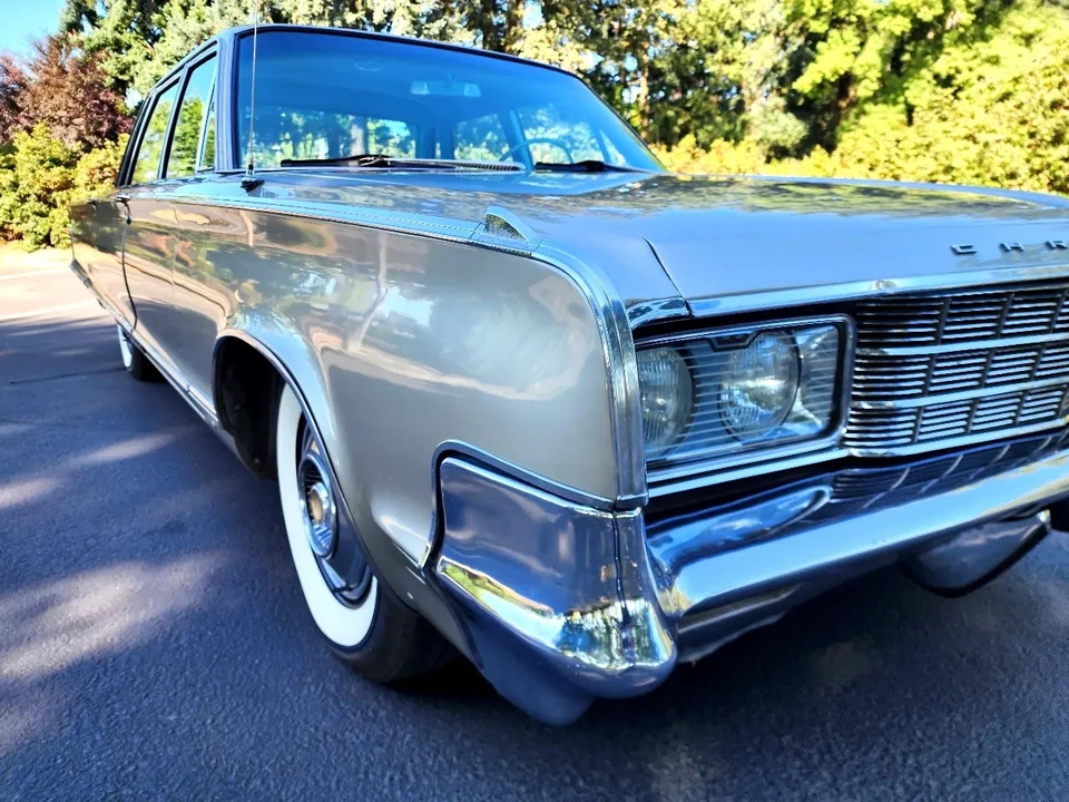 1965 Chrysler New Yorker - Image 16 of 31