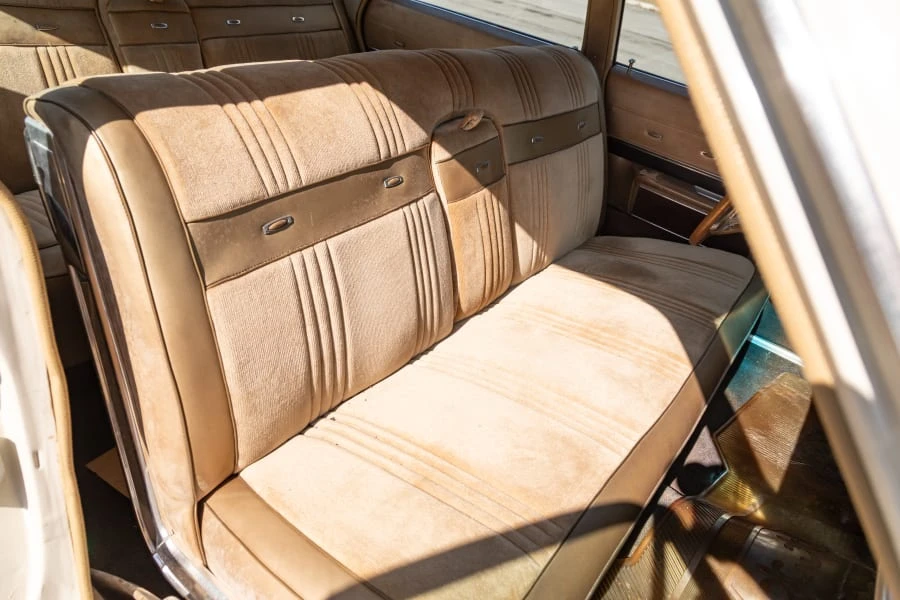 1965 Chrysler New Yorker - Image 15 of 18