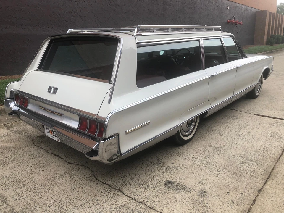 1965 Chrysler New Yorker - Image 20 of 31