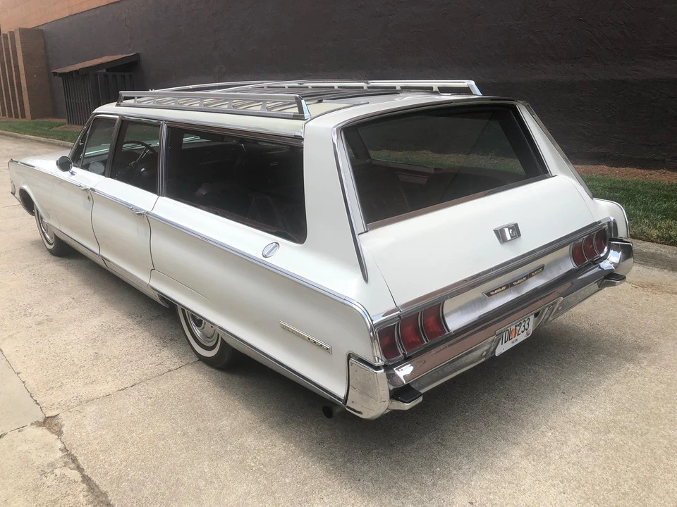 1965 Chrysler New Yorker - Image 14 of 31