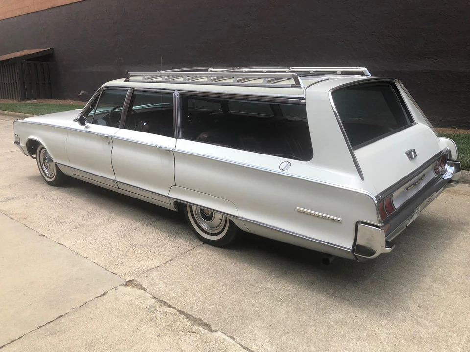 1965 Chrysler New Yorker - Image 12 of 31
