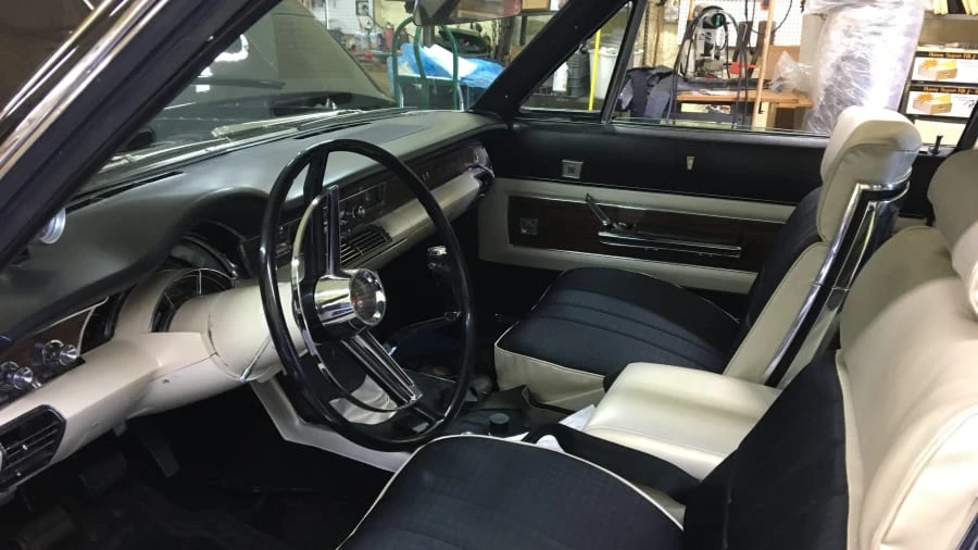 1965 Chrysler Newport - Image 3 of 10