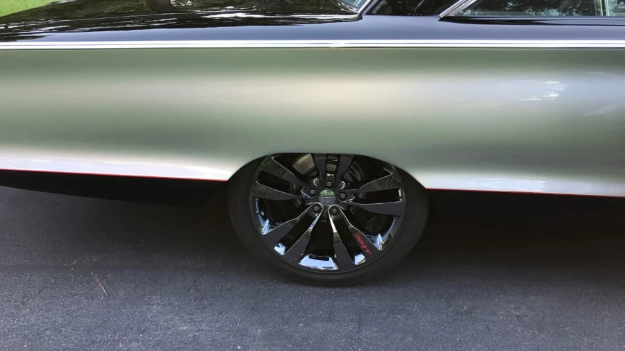 1965 Chrysler Newport - Image 7 of 10