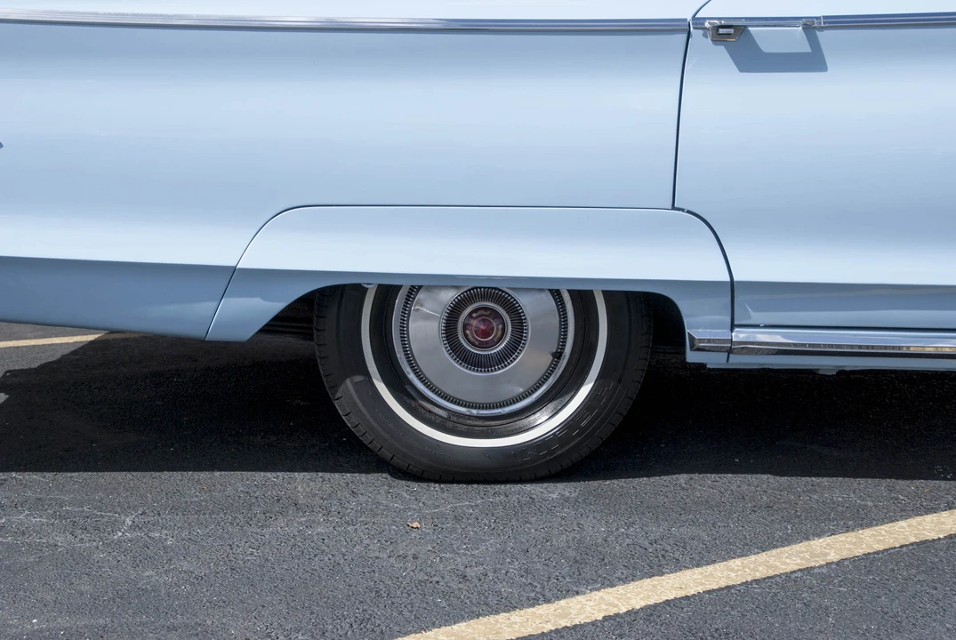 1965 Chrysler Newport - Image 21 of 31