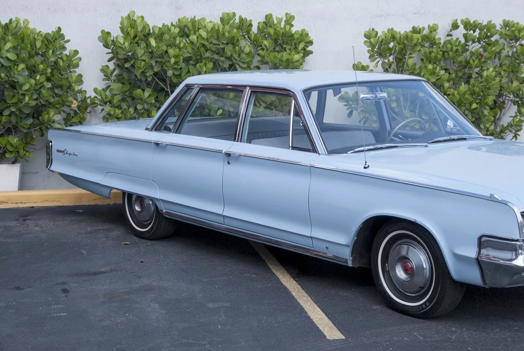 1965 Chrysler Newport - Image 23 of 31