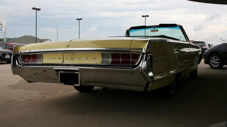 1965 Chrysler Newport - Image 3 of 9