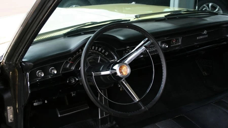 1965 Chrysler Newport - Image 6 of 9