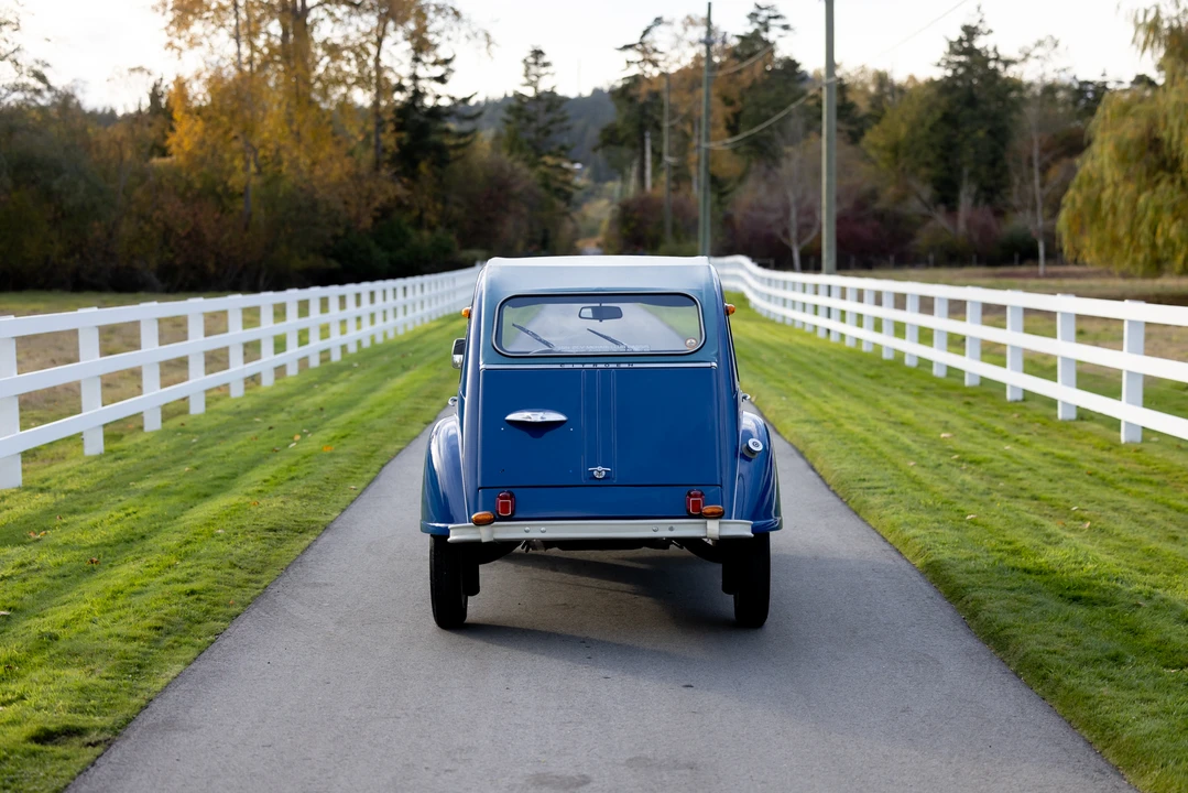 1965 Citroen 2CV - Image 15 of 31