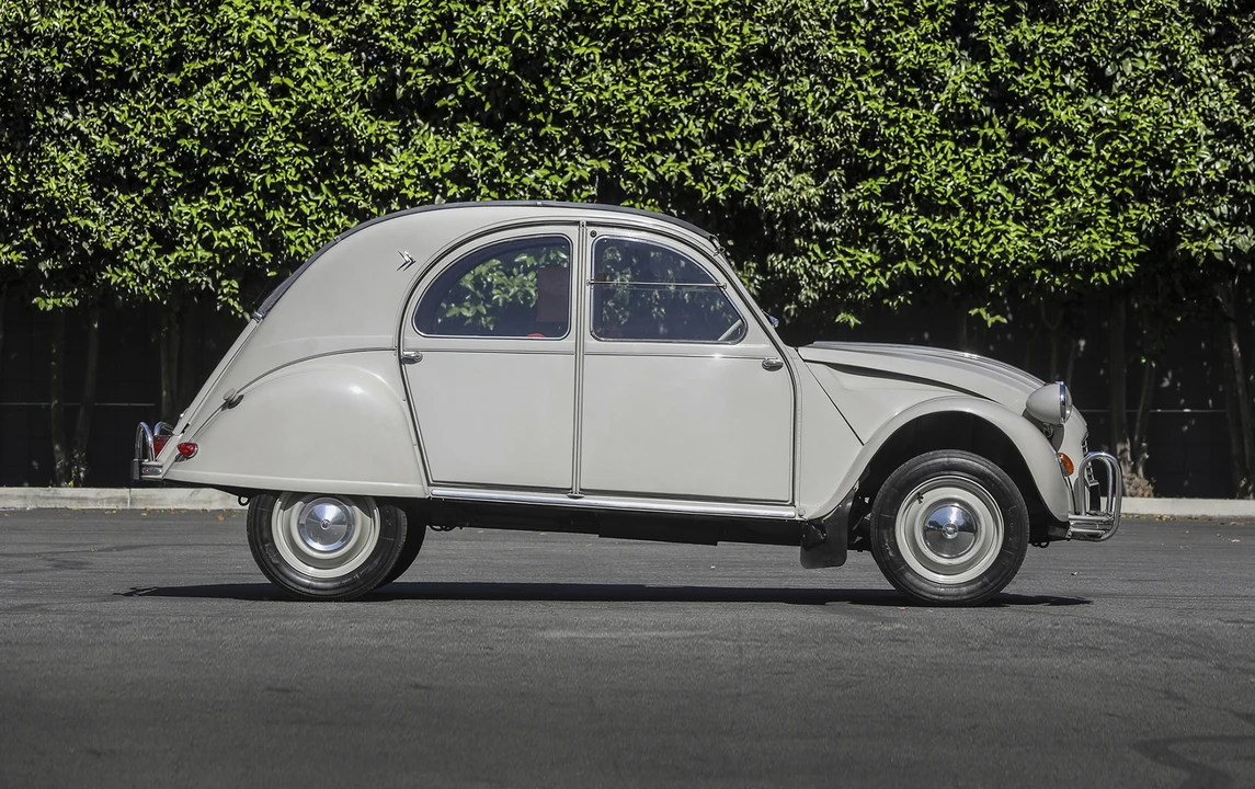 1965 Citroen 2CV - Image 2 of 12