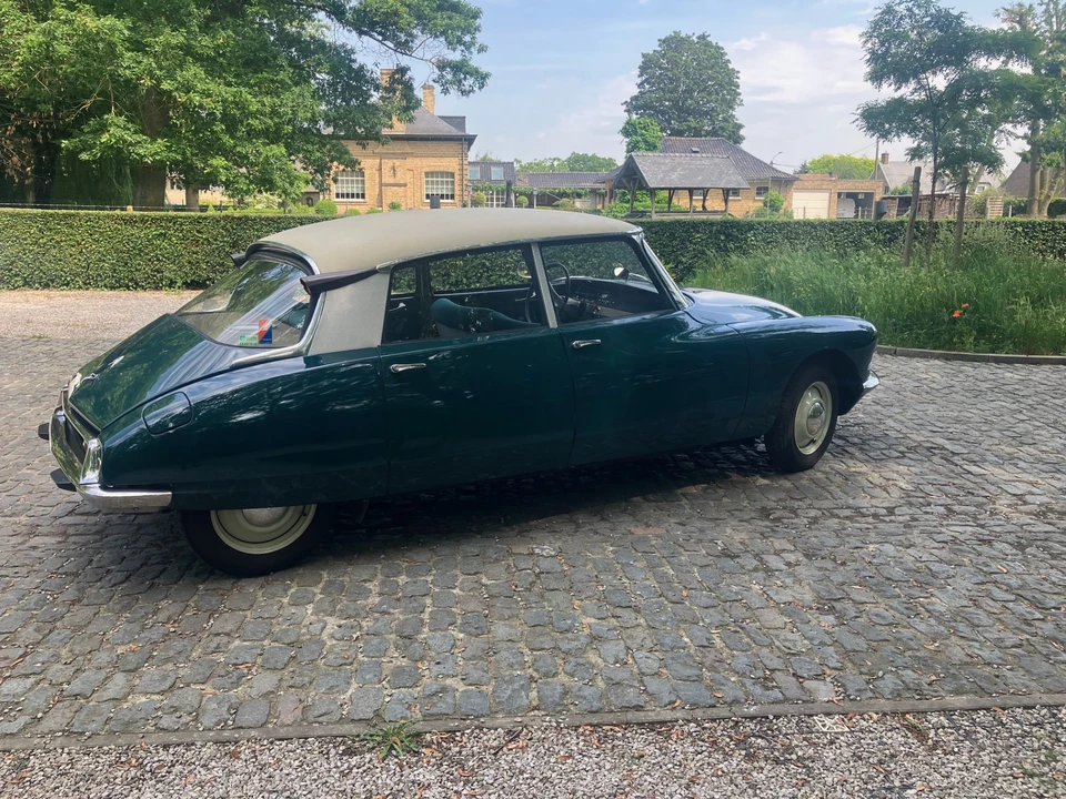 1965 Citroen ID19 - Image 12 of 31