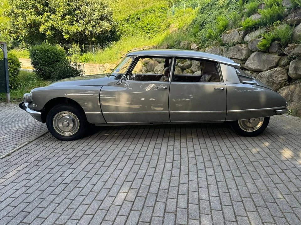 1965 Citroen DS19 - Image 19 of 31