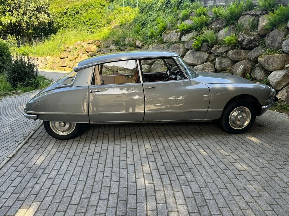 1965 Citroen DS19 - Image 17 of 31