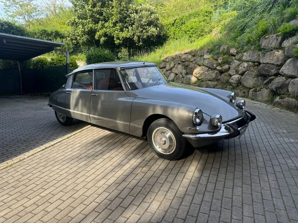 1965 Citroen DS19 - Image 10 of 31