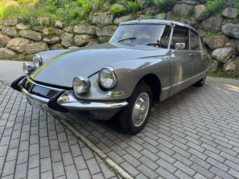 1965 Citroen DS19 - Image 22 of 31