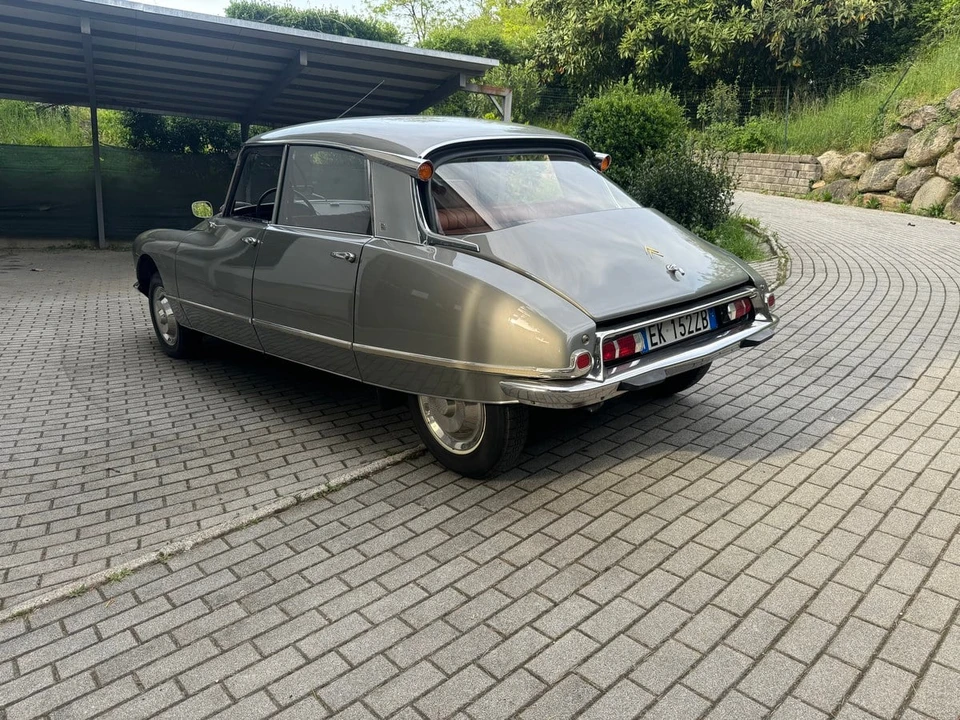 1965 Citroen DS19 - Image 9 of 31