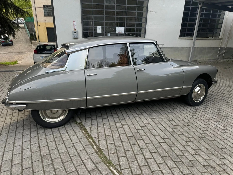 1965 Citroen DS19 - Image 5 of 31