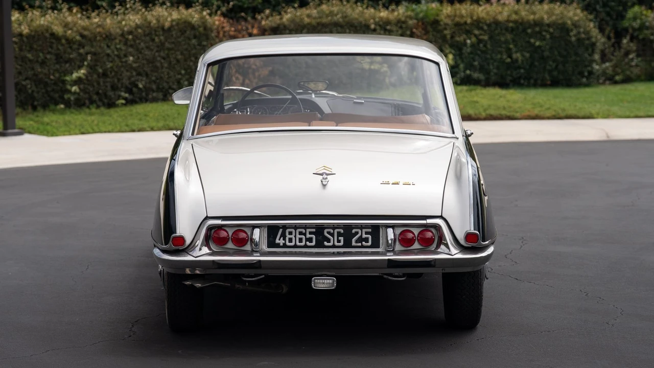 1965 Citroen DS21 - Image 2 of 31