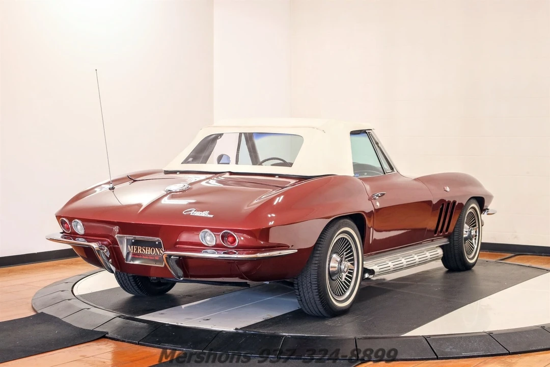1965 Chevrolet Corvette C2 - Image 11 of 19