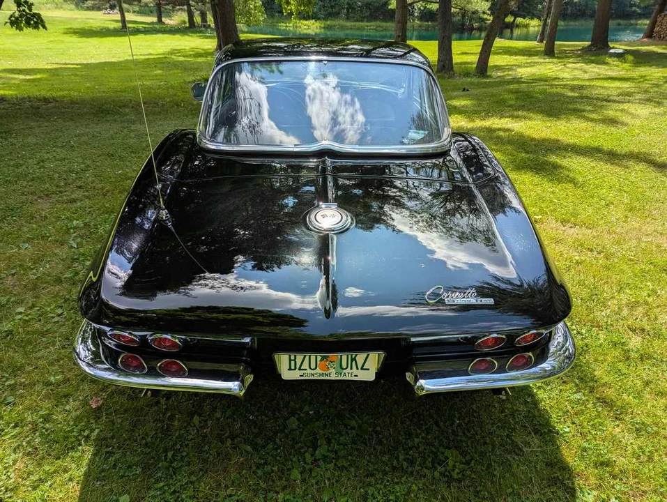 1965 Chevrolet Corvette C2 - Image 4 of 24
