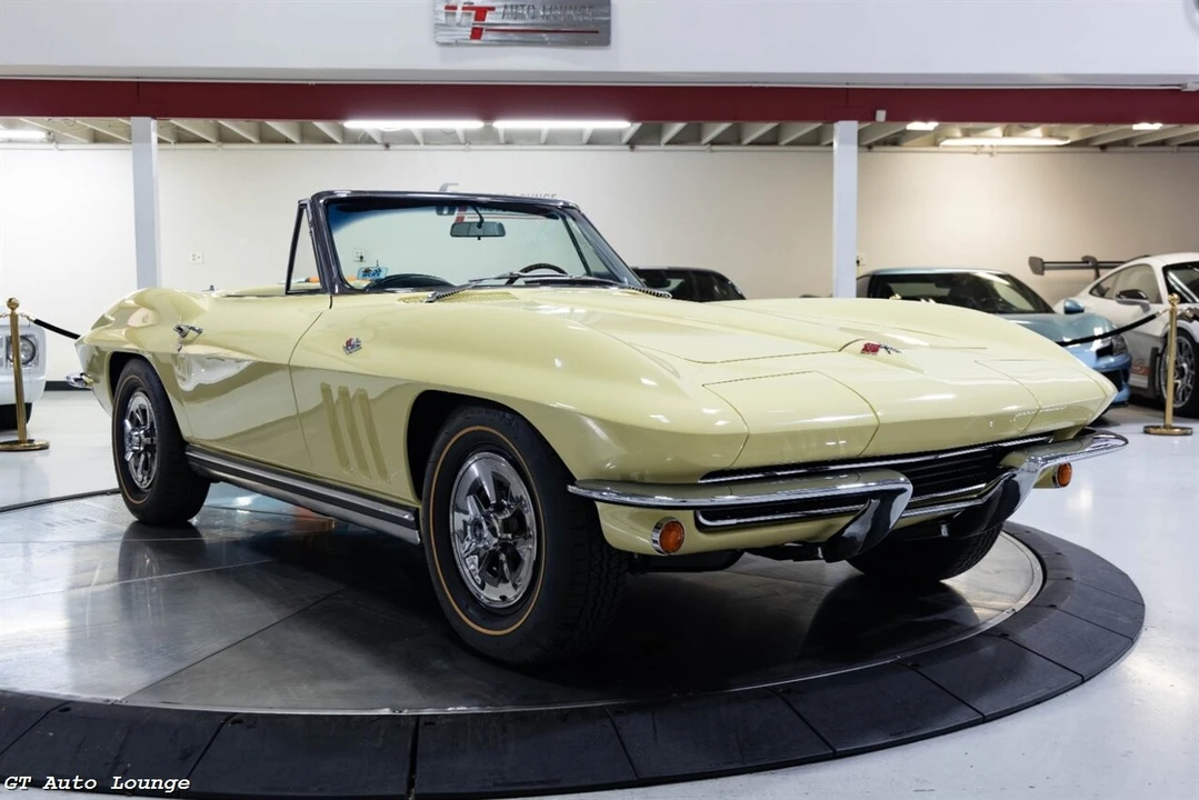 1965 Chevrolet Corvette C2 - Image 2 of 4