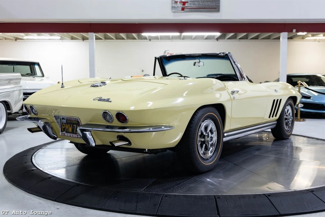 1965 Chevrolet Corvette C2 - Image 4 of 4