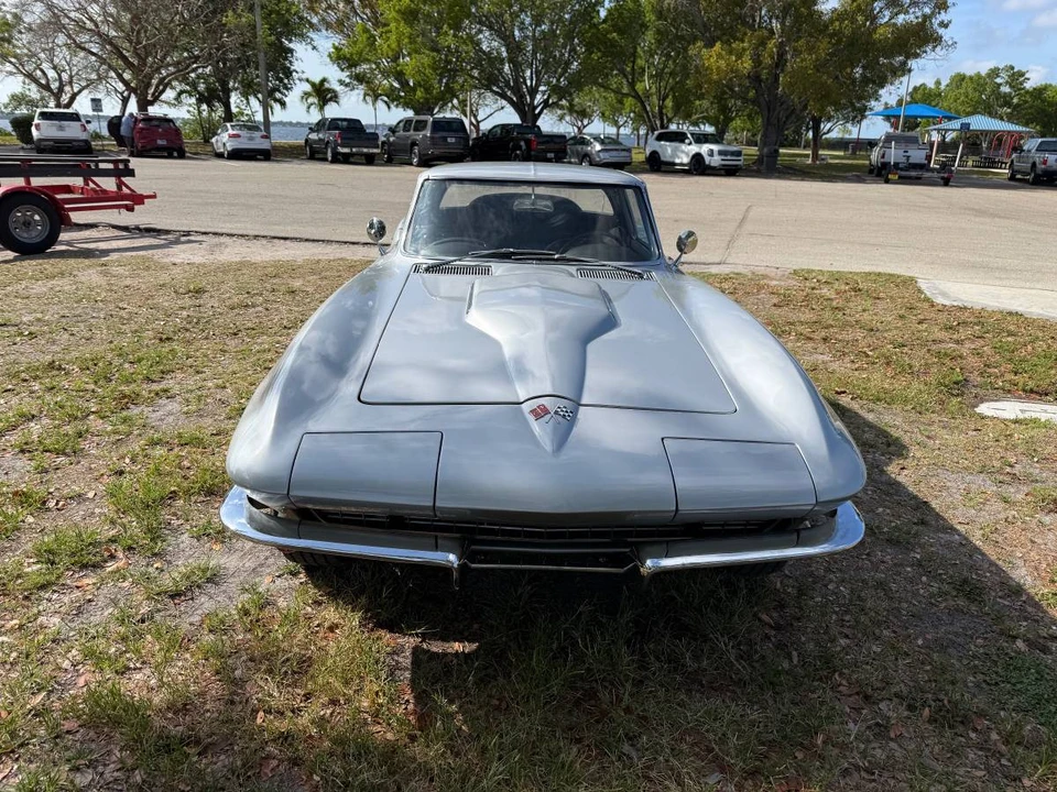 1965 Chevrolet Corvette C2 - Image 4 of 16