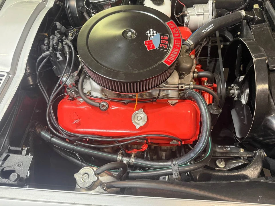 1965 Chevrolet Corvette C2 - Image 13 of 16
